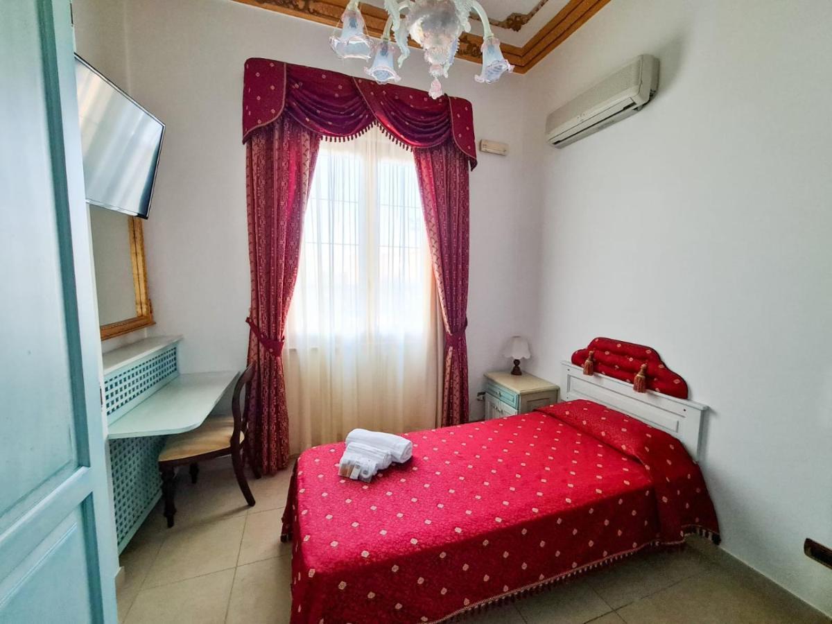Euro Hotel 이글레시아스 외부 사진